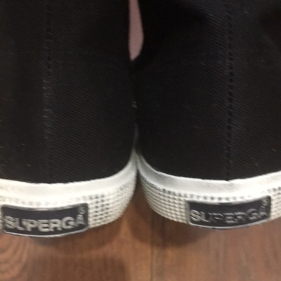 SUPERGA BLACK SNEAKERS,  Great condition, size 9 womens - Picture 5 of 7